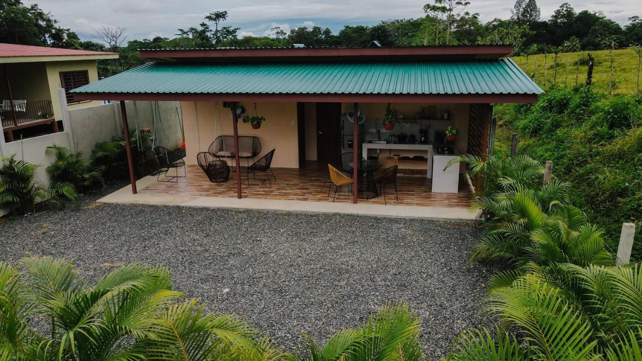 Chongo'S Place Familiar La Fortuna Esterno foto